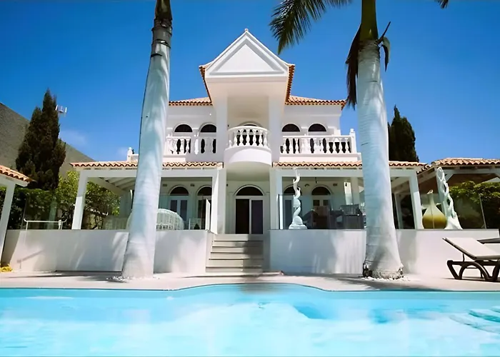 Villa Ocean Palm, Heated Pool!