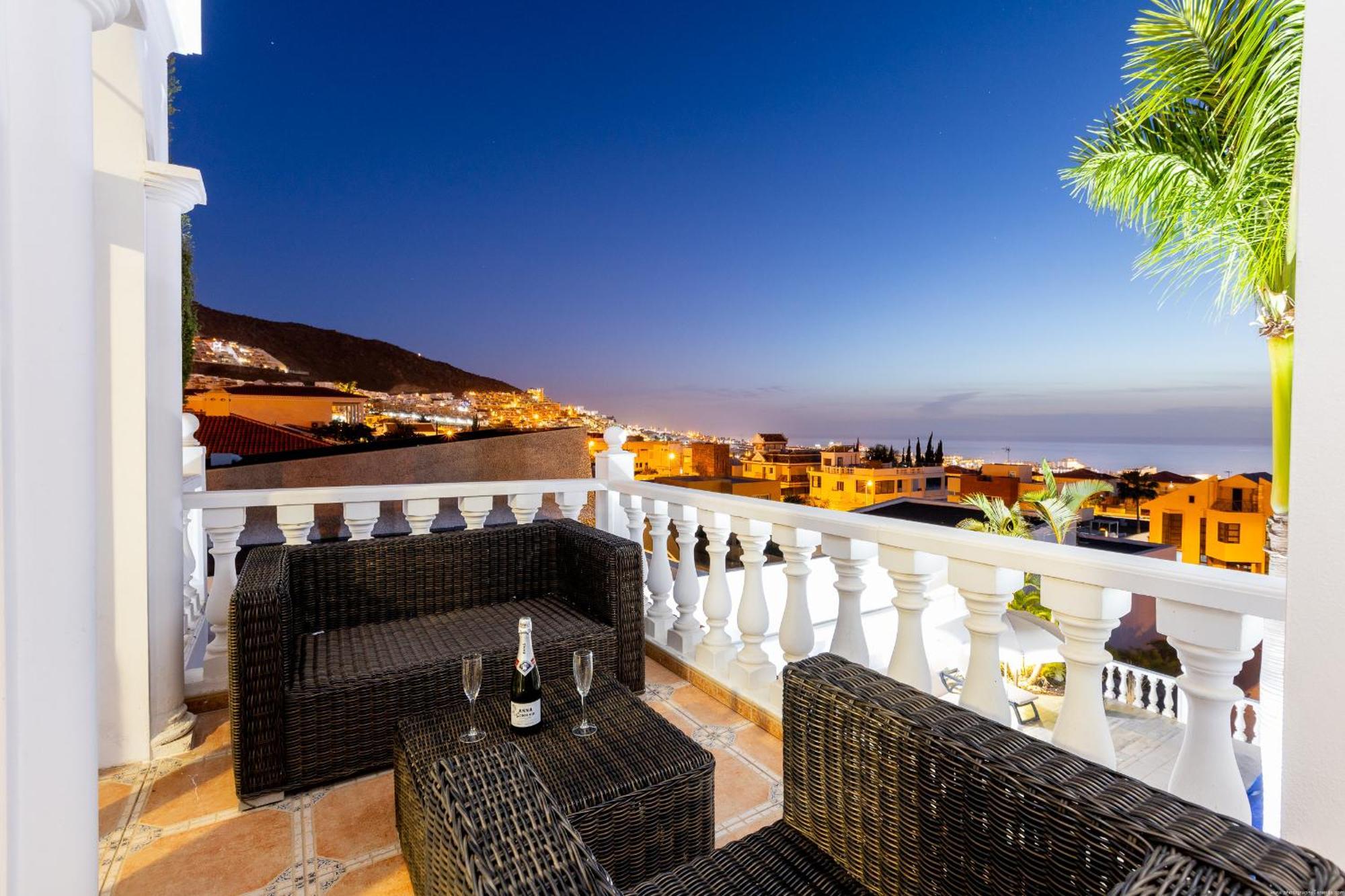 Villa Ocean Palm, Heated Pool!