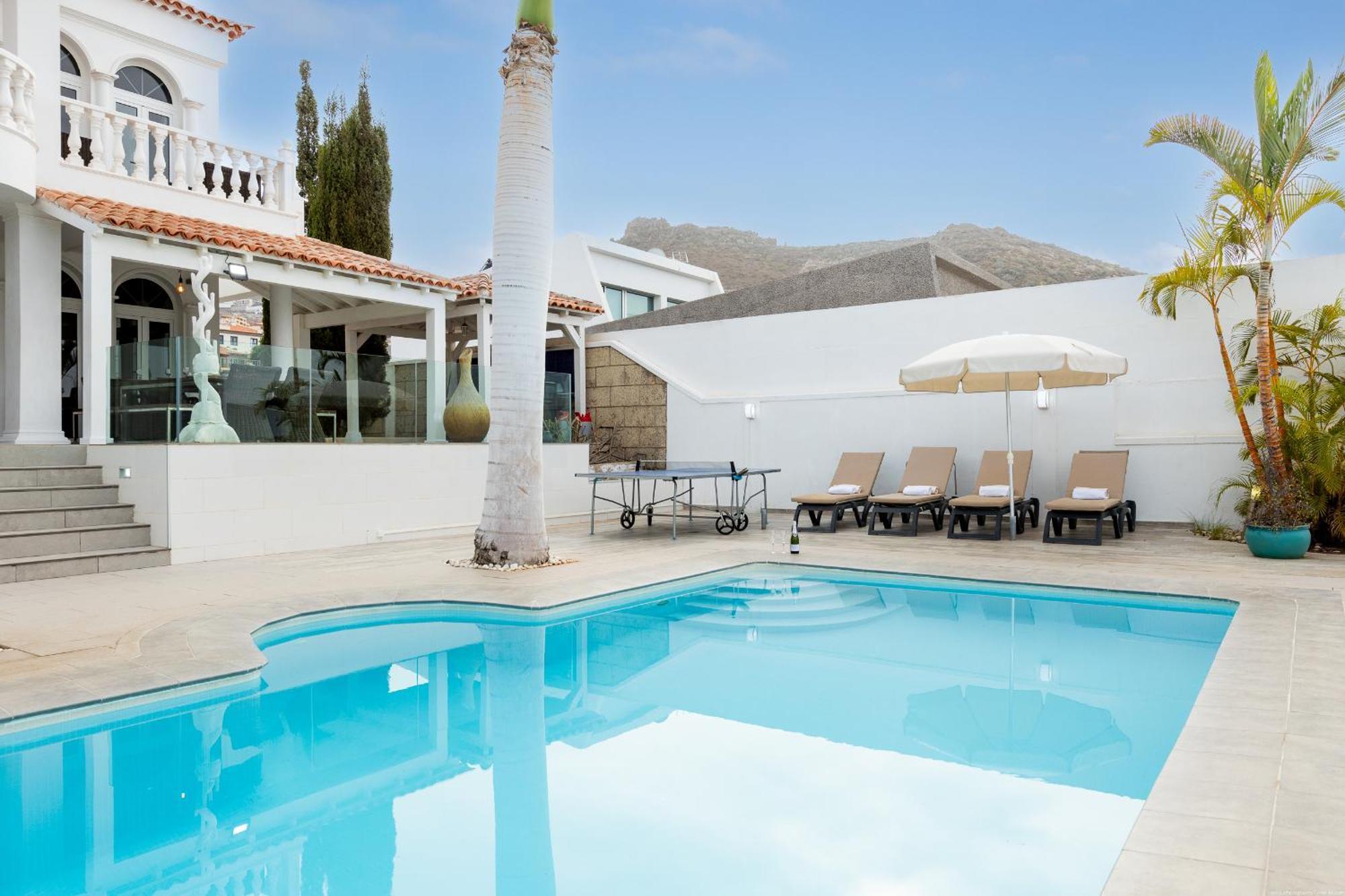 Villa Ocean Palm, Heated Pool!
